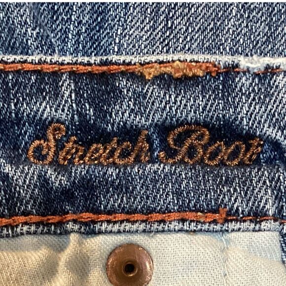 American Eagle AEO Med Wash Embroidered Distressed Stretch Boot Denim Jeans Size - Picture 9 of 12